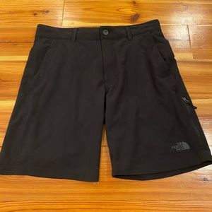 Men’s North Face hiking shorts size 30 Waist
